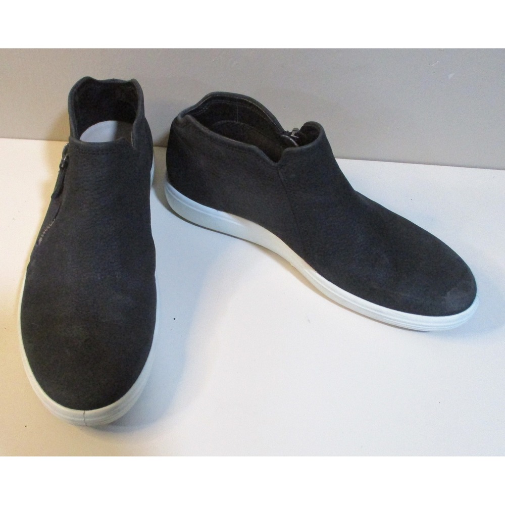 ECCO Soft 7 Tred Zip Black Nubuck Leather Low Cut Booties Sneakers Womens 9-9.5
